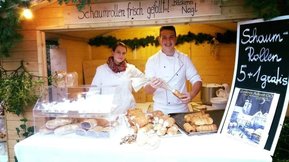 Hubert Nagl vor der Bäckerei